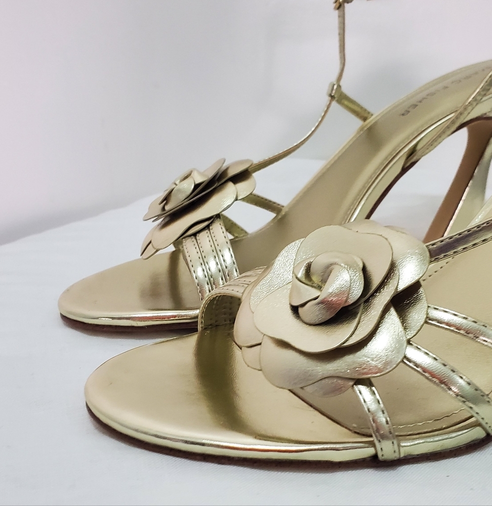 Marc Fisher Gold Floral Heeled Sandals - Picture 3 of 9